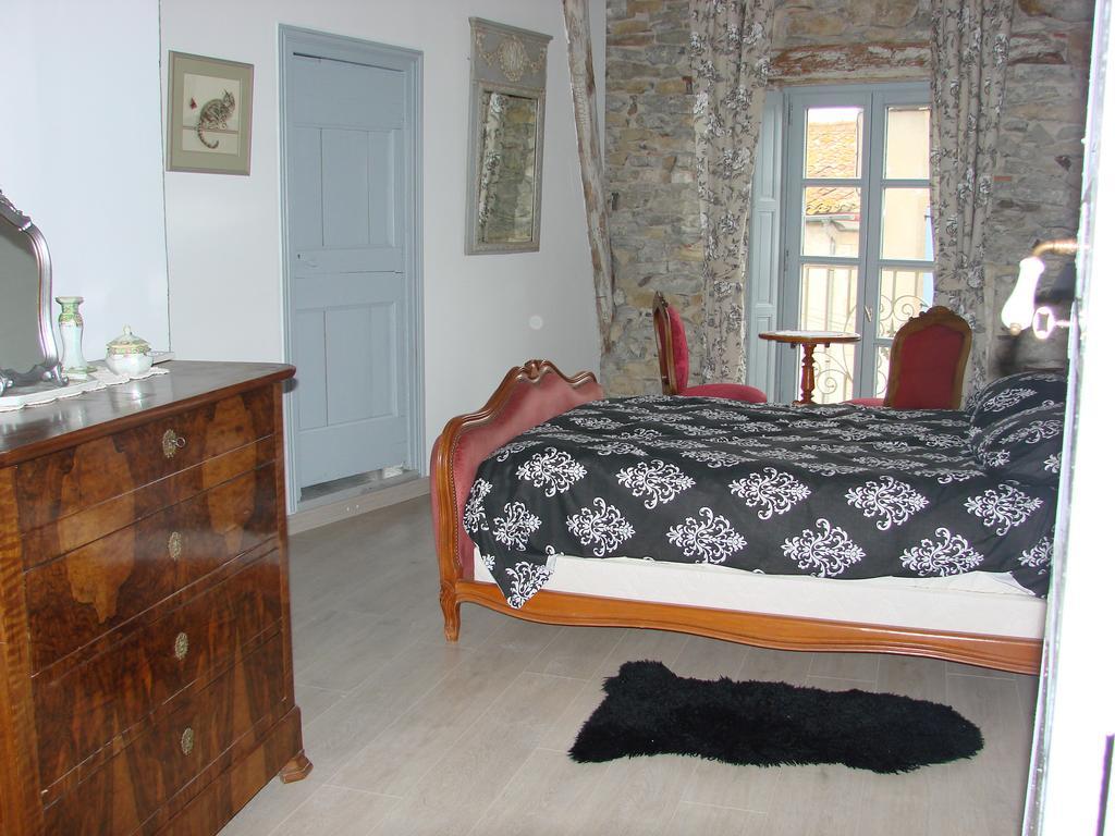 B&B Tour De Saint Anne Azille Quarto foto